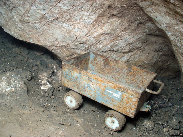 img00011.jpg