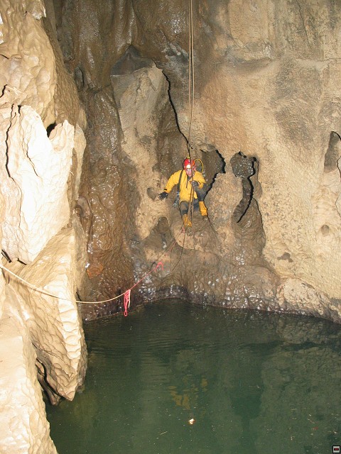 img00010.jpg
