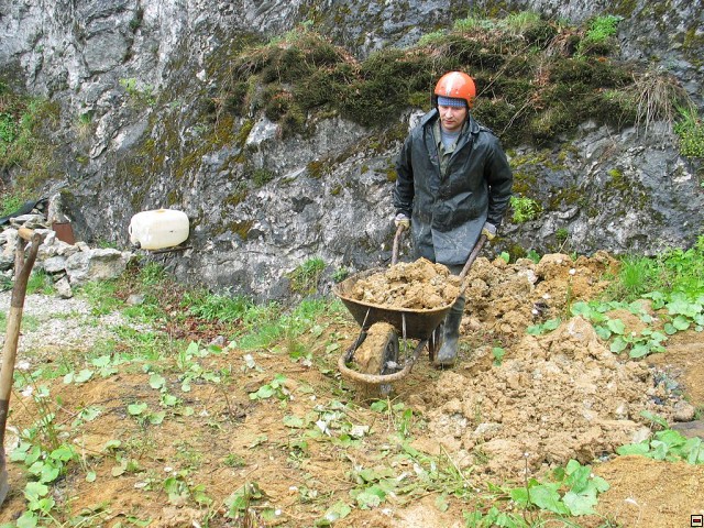 img00004.jpg