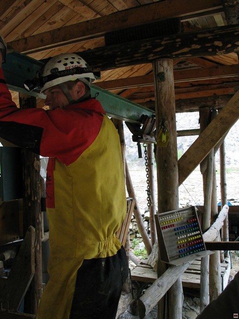 img00010.jpg