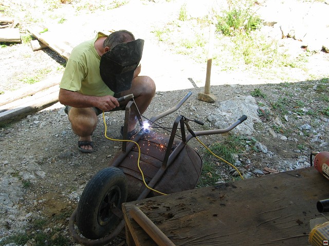 img00028.jpg