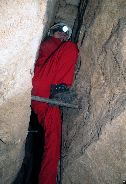 img00012.jpg