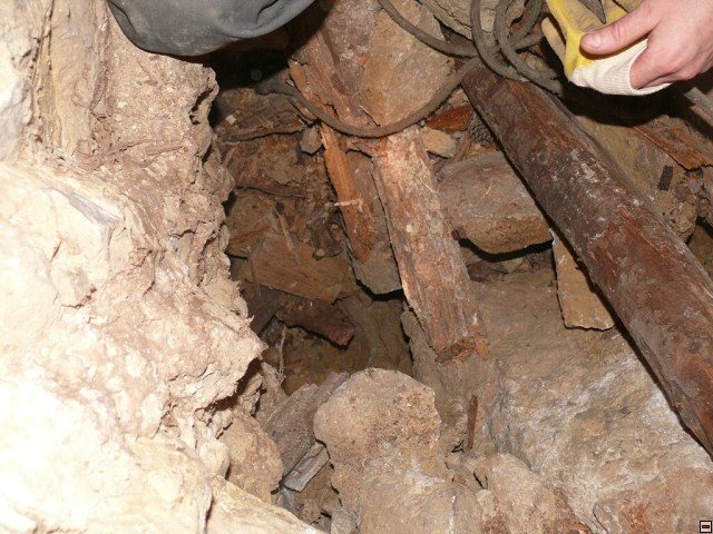 img00017.jpg